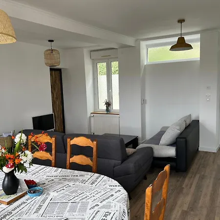Hébergement de vacances La Maison Du *