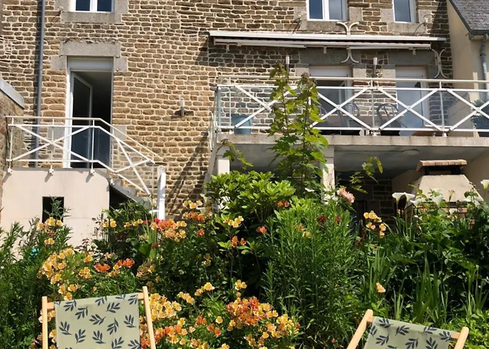 La Maison Du Saint-Hilaire-du-Harcouët